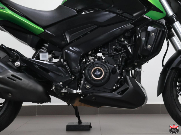 Foto Miniatura Bajaj DOMINAR 400 2024