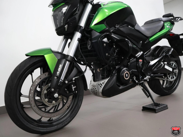 Foto Miniatura Bajaj DOMINAR 400 2024