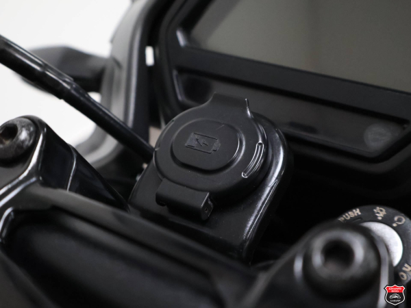 Foto Miniatura Bajaj DOMINAR 400 2025