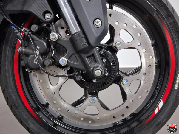 Foto Miniatura Bajaj DOMINAR NS400Z 2026