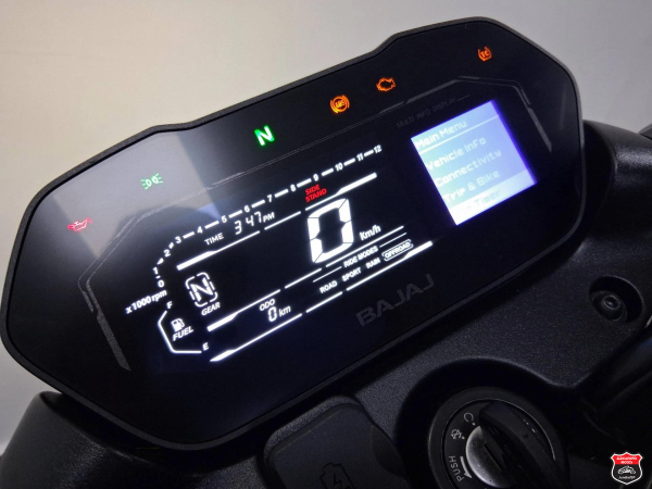 Foto Miniatura Bajaj DOMINAR NS400Z 2026