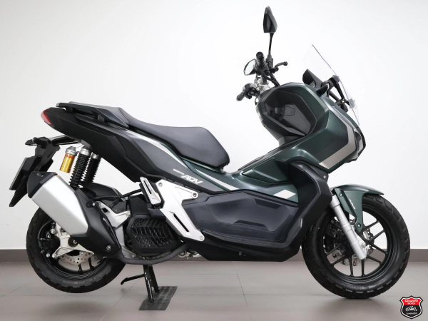 Honda ADV 150 2024