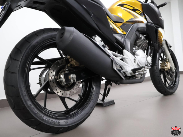 Foto Miniatura Honda CB 250F TWISTER 2020