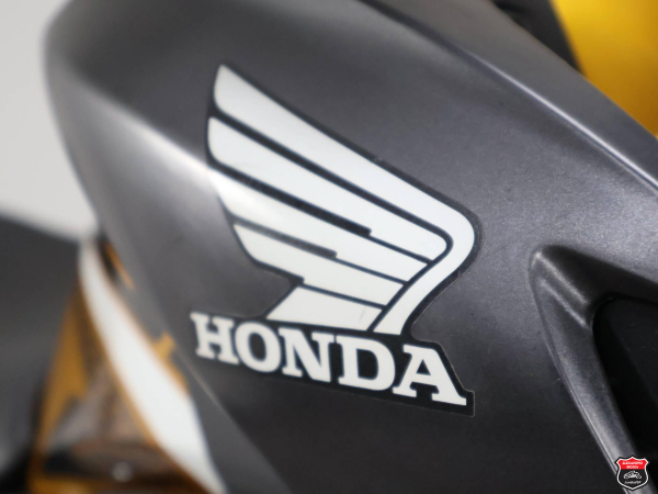 Foto Miniatura Honda CB 250F TWISTER 2020