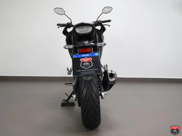 Foto Miniatura Honda CB 300F TWISTER ABS 2023
