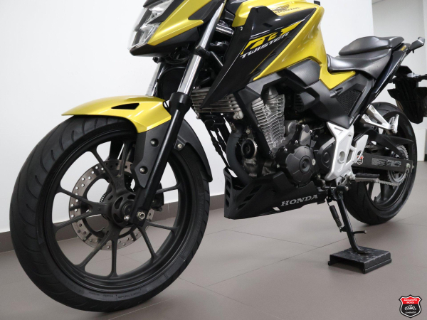 Foto Miniatura Honda CB 300F TWISTER ABS 2023