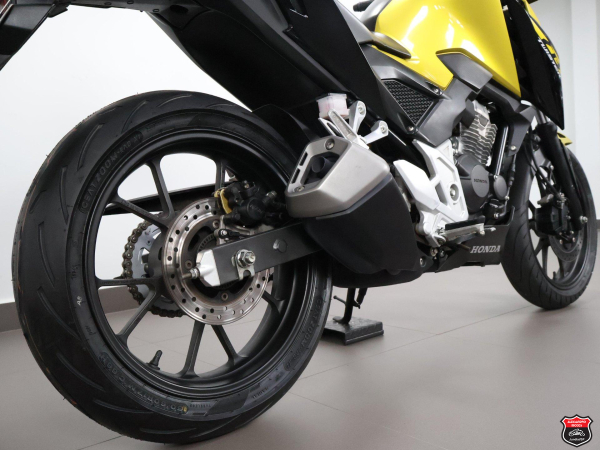 Foto Miniatura Honda CB 300F TWISTER ABS 2023