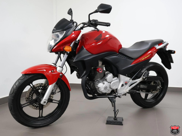 Foto Miniatura Honda CB 300R 2012