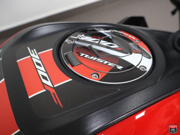 Foto Miniatura Honda CB TWISTER ABS 2023