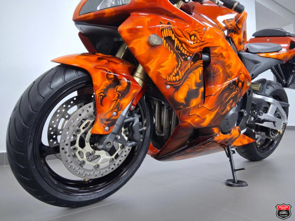 Foto Miniatura Honda CBR 600RR 2006