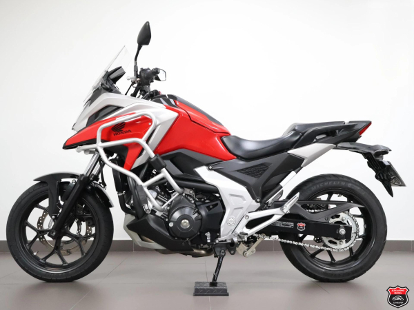 Foto Miniatura Honda NC 750X ABS 2024