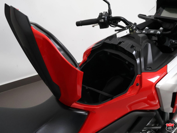 Foto Miniatura Honda NC 750X ABS 2024