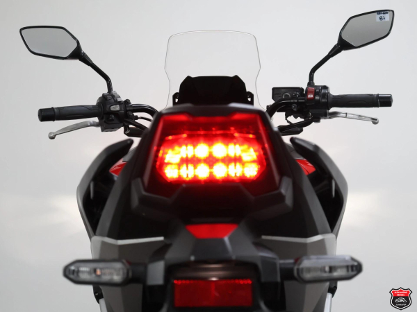 Foto Miniatura Honda NC 750X ABS 2024