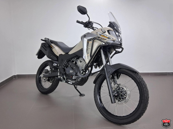 Foto Miniatura Honda XRE 300 SAHARA ADVENTURE 2025