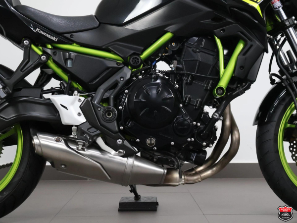 Foto Miniatura Kawasaki Z 650 ABS 2021