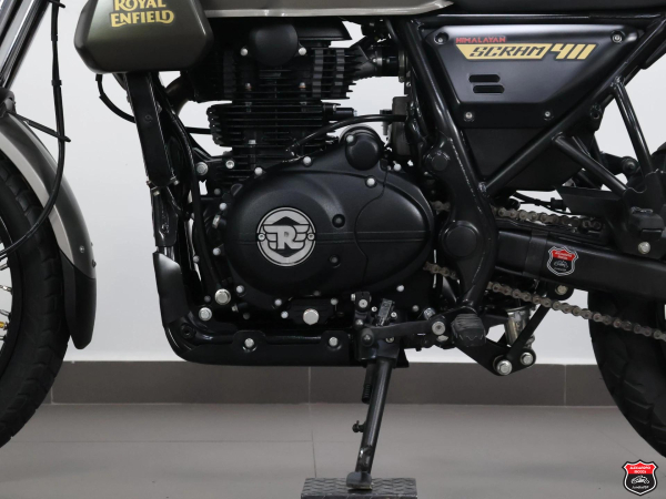 Foto Miniatura Royal Enfield SCRAM 411 2023