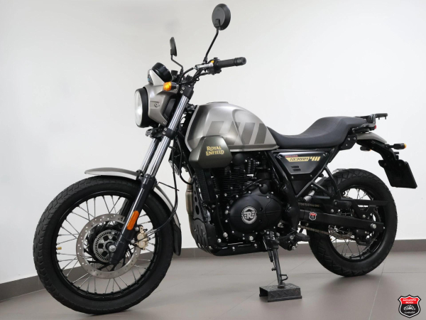 Foto Miniatura Royal Enfield SCRAM 411 2023