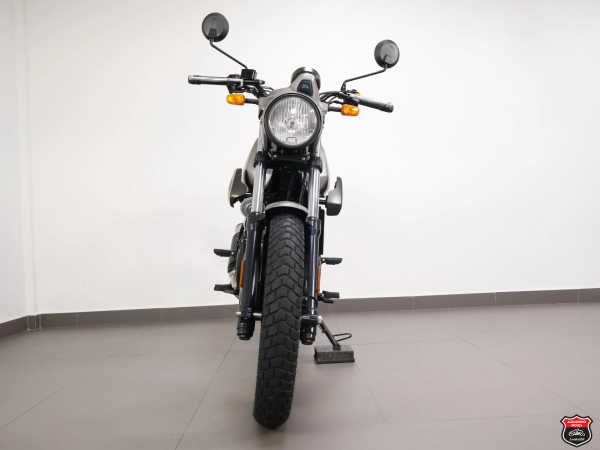 Foto Miniatura Royal Enfield SCRAM 411 2023