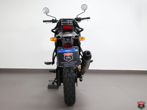 Foto Miniatura Royal Enfield SCRAM 411 2023