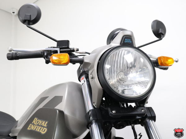 Foto Miniatura Royal Enfield SCRAM 411 2023