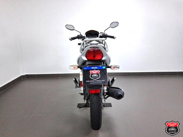 Foto Miniatura Suzuki GSR 125 S 2013