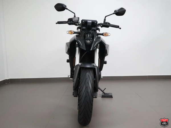 Foto Miniatura Suzuki GSX-8S 2025