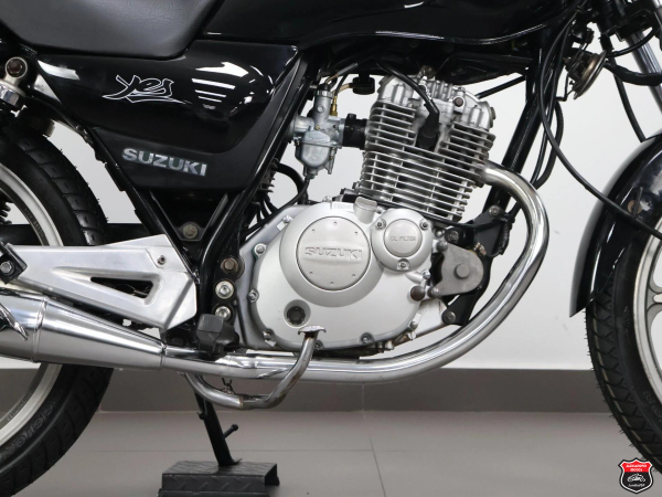 Foto Miniatura Suzuki YES 125 ED 2006