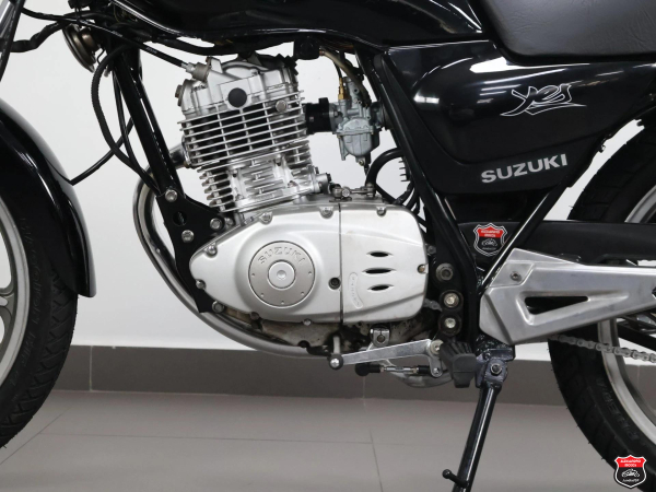 Foto Miniatura Suzuki YES 125 ED 2006