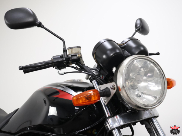 Foto Miniatura Suzuki YES 125 ED 2006