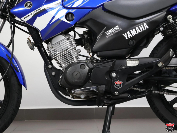 Foto Miniatura Yamaha FACTOR YBR 125 ED 2013