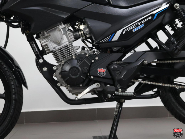 Foto Miniatura Yamaha FACTOR YBR 150 ED 2023