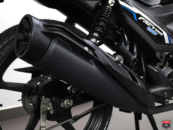 Foto Miniatura Yamaha FACTOR YBR 150 ED 2023