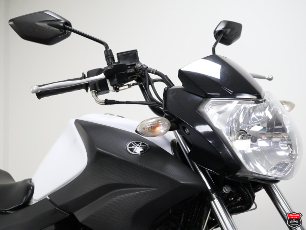 Foto Miniatura Yamaha FACTOR YBR 150 ED 2023