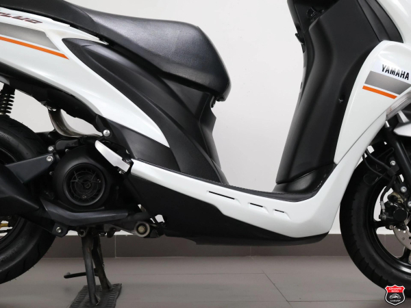 Foto Miniatura Yamaha FLUO 125 ABS 2024