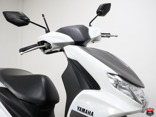 Foto Miniatura Yamaha FLUO 125 ABS 2024
