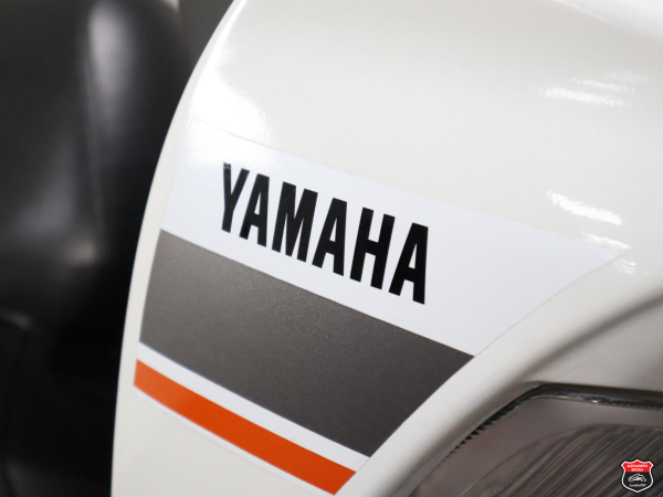Foto Miniatura Yamaha FLUO 125 ABS 2024