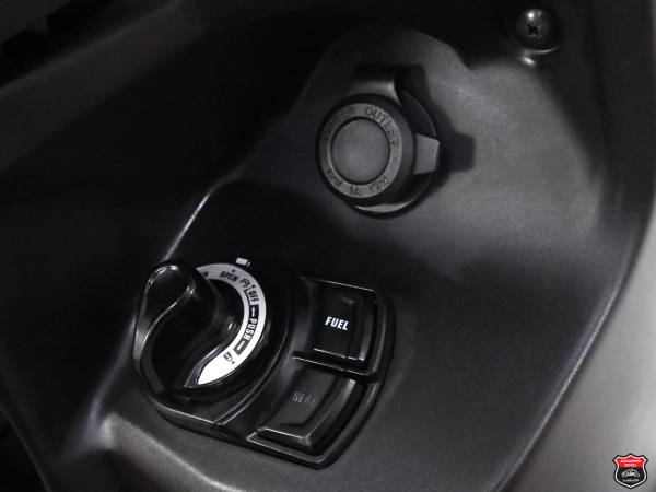 Foto Miniatura Yamaha FLUO 125 ABS 2024