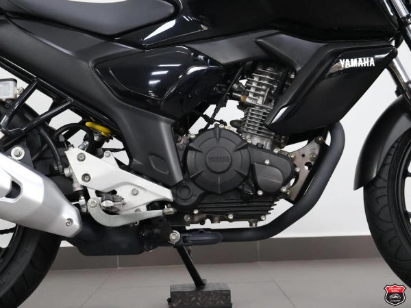 Foto Miniatura Yamaha FZ15 FAZER ABS 2023