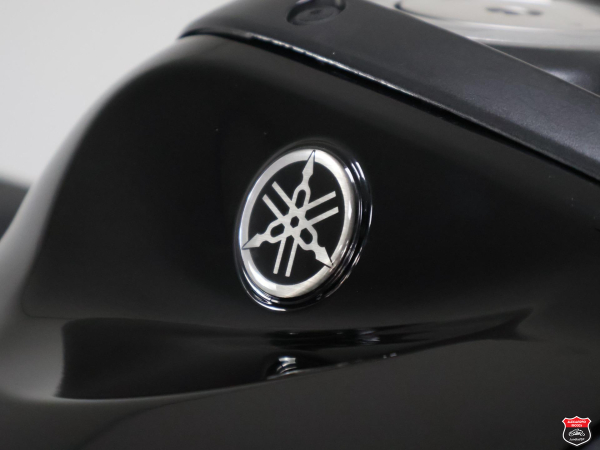 Foto Miniatura Yamaha FZ15 FAZER ABS 2023