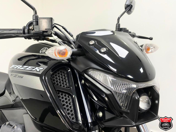 Foto Miniatura Yamaha FZ15 FAZER ABS 2023