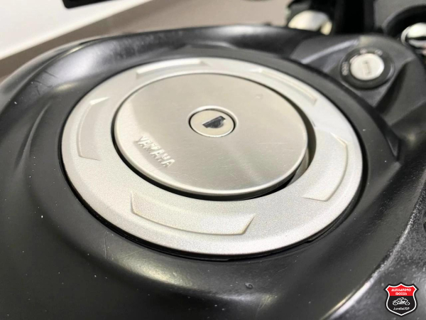 Foto Miniatura Yamaha FZ15 FAZER ABS 2023
