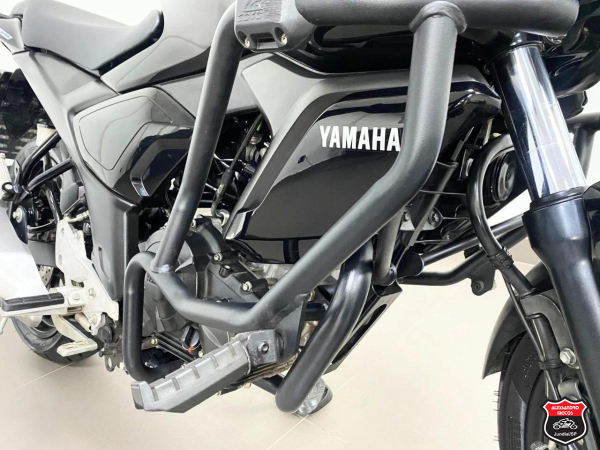 Foto Miniatura Yamaha FZ15 FAZER ABS 2023