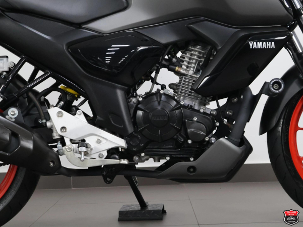 Foto Miniatura Yamaha FZ15 FAZER CONNECTED ABS 2025