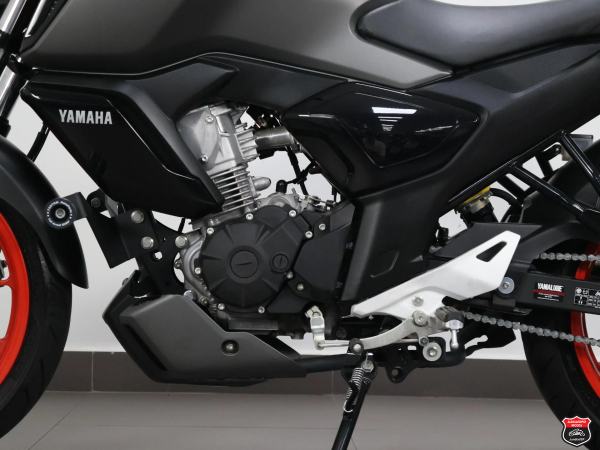 Foto Miniatura Yamaha FZ15 FAZER CONNECTED ABS 2025