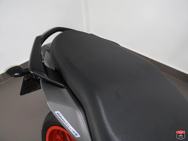 Foto Miniatura Yamaha FZ15 FAZER CONNECTED ABS 2025