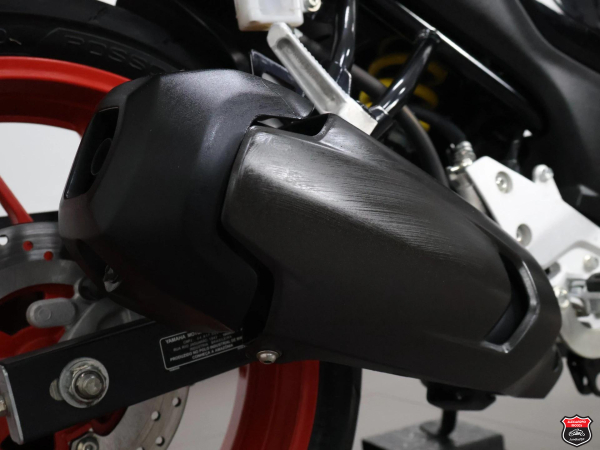 Foto Miniatura Yamaha FZ15 FAZER CONNECTED ABS 2025