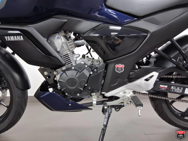 Foto Miniatura Yamaha FZ15 FAZER CONNECTED ABS 2026