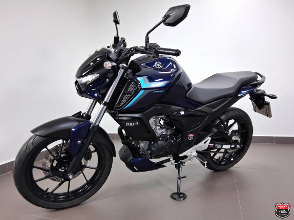 Foto Miniatura Yamaha FZ15 FAZER CONNECTED ABS 2026