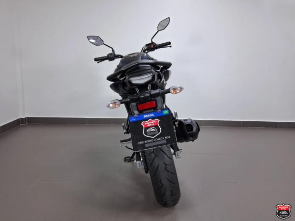 Foto Miniatura Yamaha FZ15 FAZER CONNECTED ABS 2026