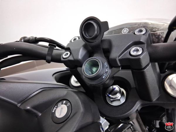 Foto Miniatura Yamaha FZ15 FAZER CONNECTED ABS 2026